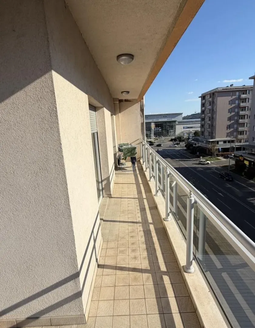 Rent, two bedroom apartment, 63m², City Kvart, Podgorica