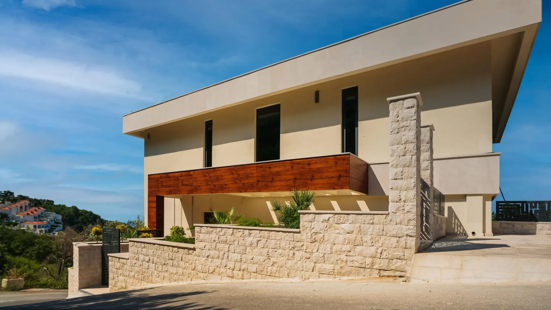 Sale, house, 632m², Drobni pijesak, Budva