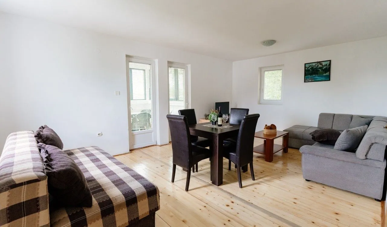 Prodaja, kuća, 156m², Žabljak, Crna Gora