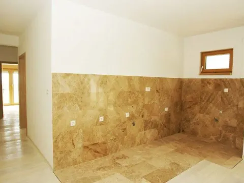 Prodaja, stan, 50m², Pržno, Budva - image 9