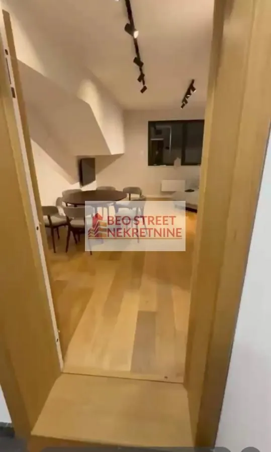 Sale, one bedroom apartment, 27m², Neimar, Vračar Sve Podlokacije