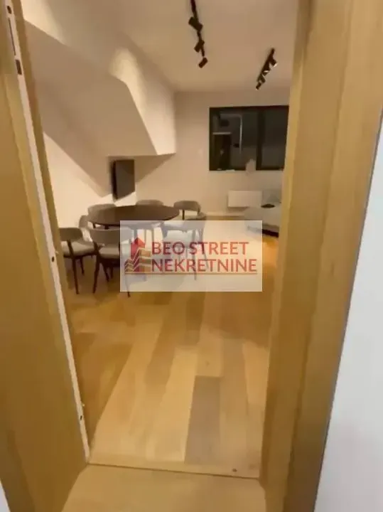 Sale, one bedroom apartment, 27m², Neimar, Vračar Sve Podlokacije