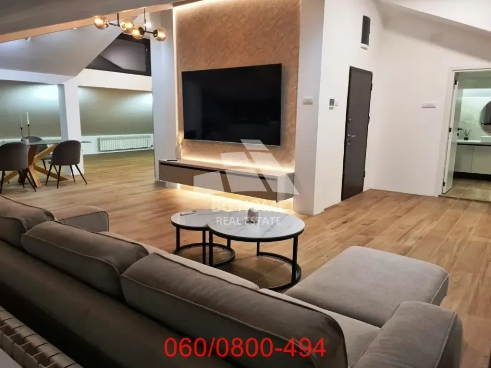 Izdavanje, dvosoban stan, 360m², Savski Venac, Beograd