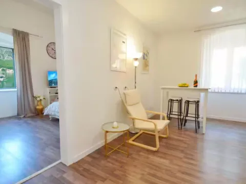 Sale, one bedroom apartment, 42m², Stari Grad Kotor, Kotor - image 3