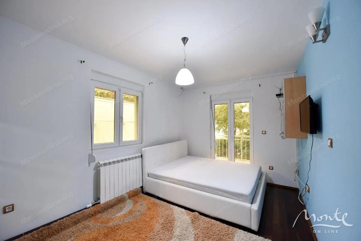 Prodaja, kuća, 175m², Podgorica, Crna Gora
