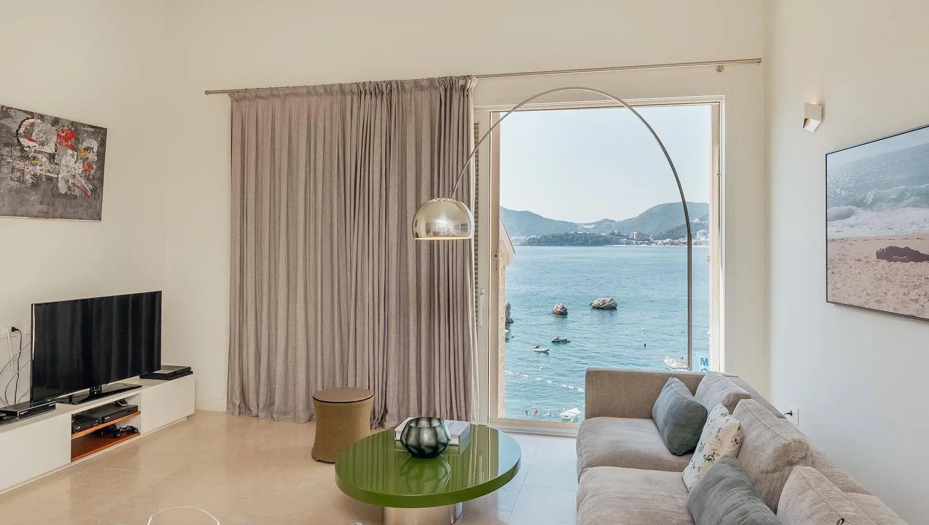 Sale, house, 320m², Pržno, Budva