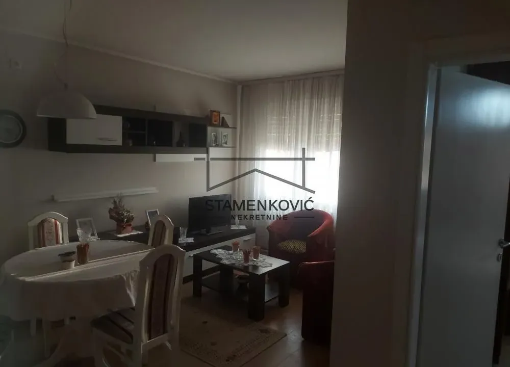 Prodaja, dvosoban stan, 48m², Avijatičarsko naselje, Novi Sad Sve Podlokacije