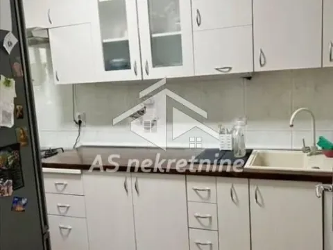 Rent, four bedroom apartment, 100m², Brace Jerković, Voždovac Sve Podlokacije - image 5