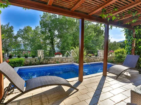 Prodaja, kuća, 240m², Centar, Tivat - image 3