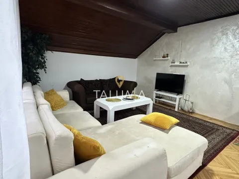 Izdavanje, trosoban stan, 100m², Stari Aerodrom, Podgorica - image 1