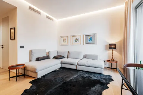 Sale, three bedroom apartment, 79m², Bečići, Budva - image 2