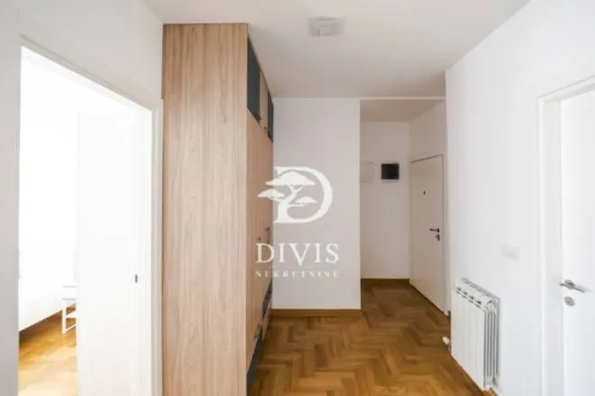 Prodaja, dvosoban stan, 43m², Lion, Zvezdara Sve Podlokacije