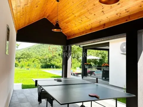 Rent, house, 160m², Pričelje, Podgorica - image 7