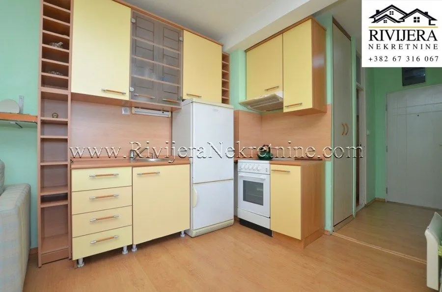 Prodaja, jednosoban stan, 35m², Centar, Herceg Novi