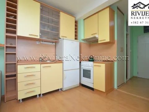 Prodaja, jednosoban stan, 35m², Centar, Herceg Novi - image 12