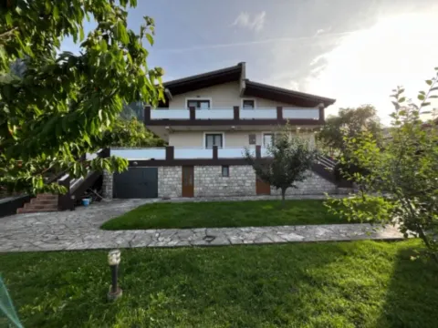 Prodaja, kuća, 200m², Crmnica, Bar - image 12
