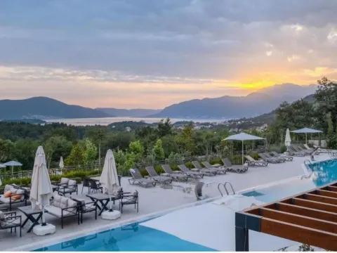 Sale, studio apartment, 35m², Tivat, Crna Gora - image 9