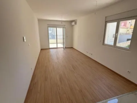 Sale, one bedroom apartment, 58m², Dubovica, Budva - image 12