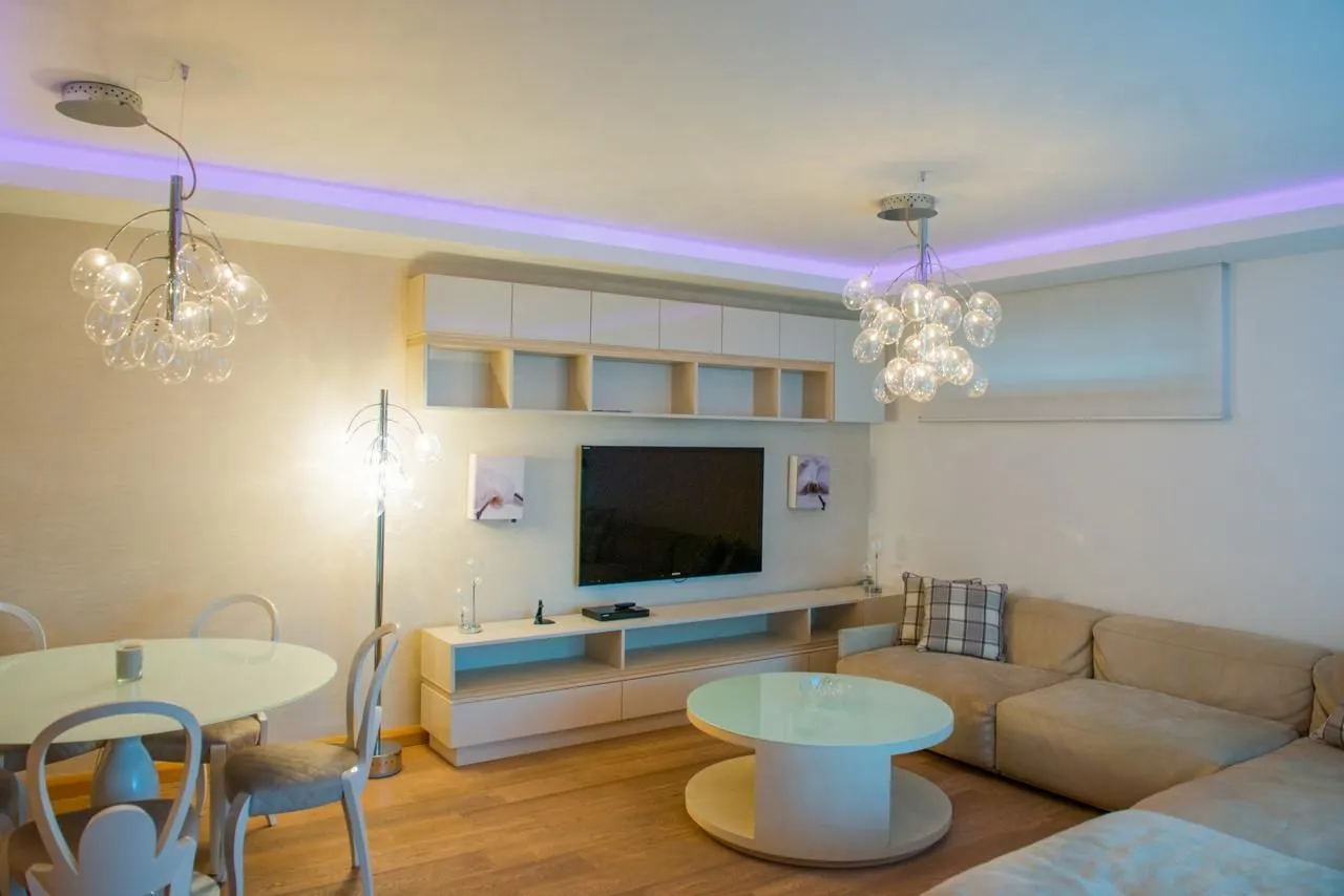 Rent, one bedroom apartment, 77m², Budva, Crna Gora