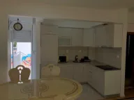 Izdavanje, jednosoban stan, 48m², Stari Aerodrom, Podgorica - image 2