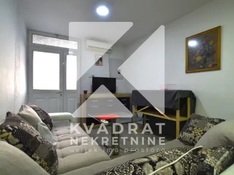 Izdavanje, jednosoban stan, 40m², Zabjelo, Podgorica - image 1