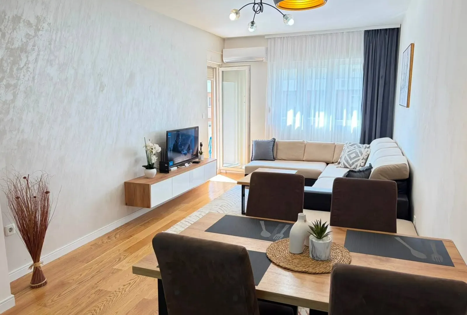 Rent, one bedroom apartment, 47m², Central Point, Podgorica