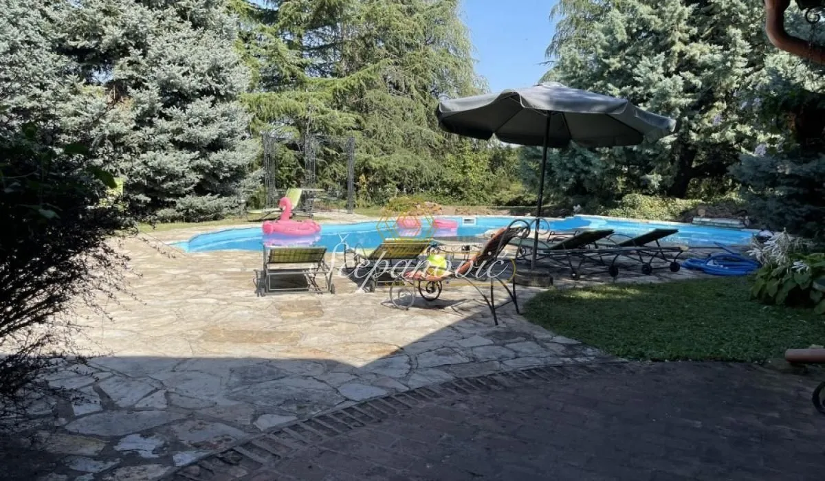 Prodaja, kuća, 202m², Sremska Kamenica, Petrovaradin