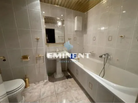 Rent, four bedroom apartment, 98m², Kalenić Pijaca, Vračar Sve Podlokacije - image 16