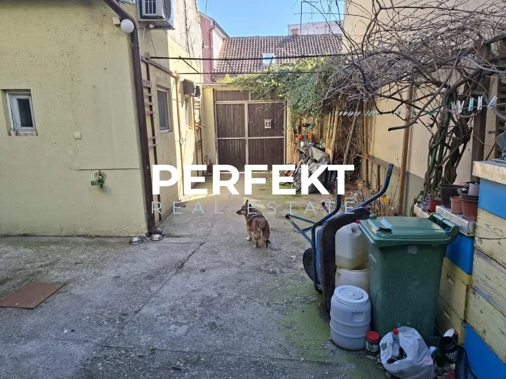 Prodaja, kuća, 180m², Centar, Pančevo