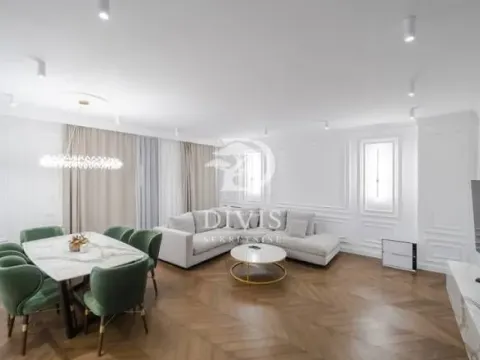 Prodaja, trosoban stan, 115m², Vračar Sve Podlokacije, Beograd - image 2