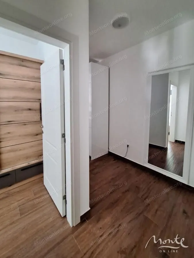 Sale, two bedroom apartment, 67m², Dobre Vode, Bar
