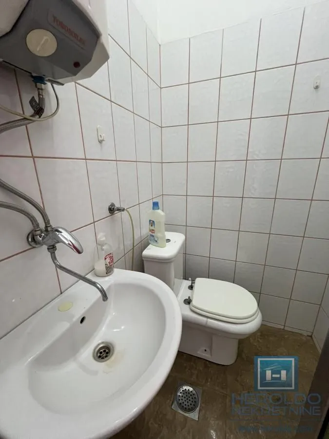 Sale, office space, 46m², Centar, Jagodina