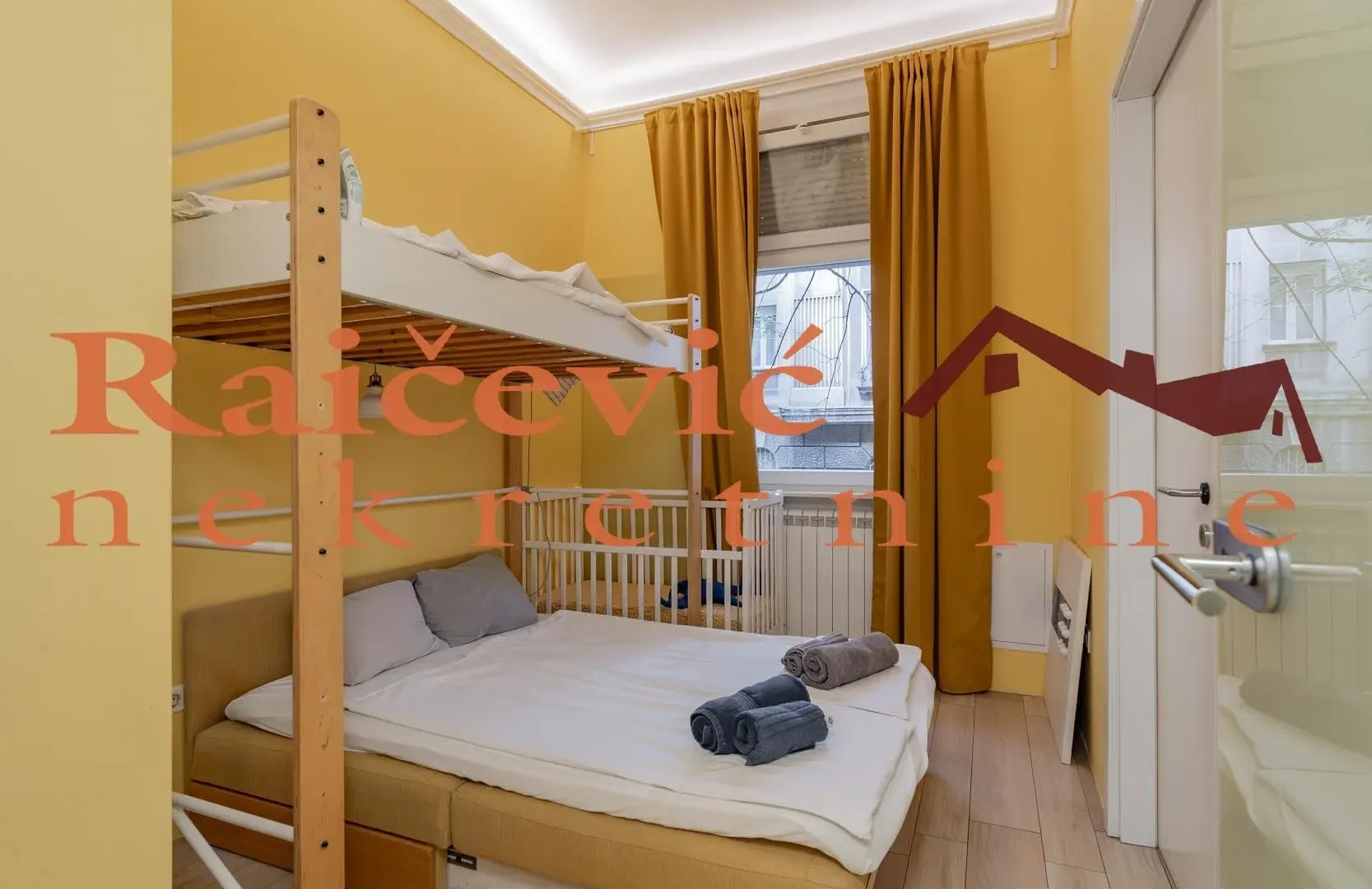 Sale, four bedroom apartment, 82m², Stari Grad, Beograd