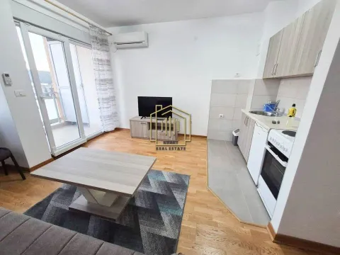 Prodaja, stan, 26m², City Kej, Podgorica - image 4