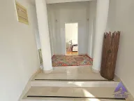 Sale, house, 308m², Tološi, Podgorica - image 11