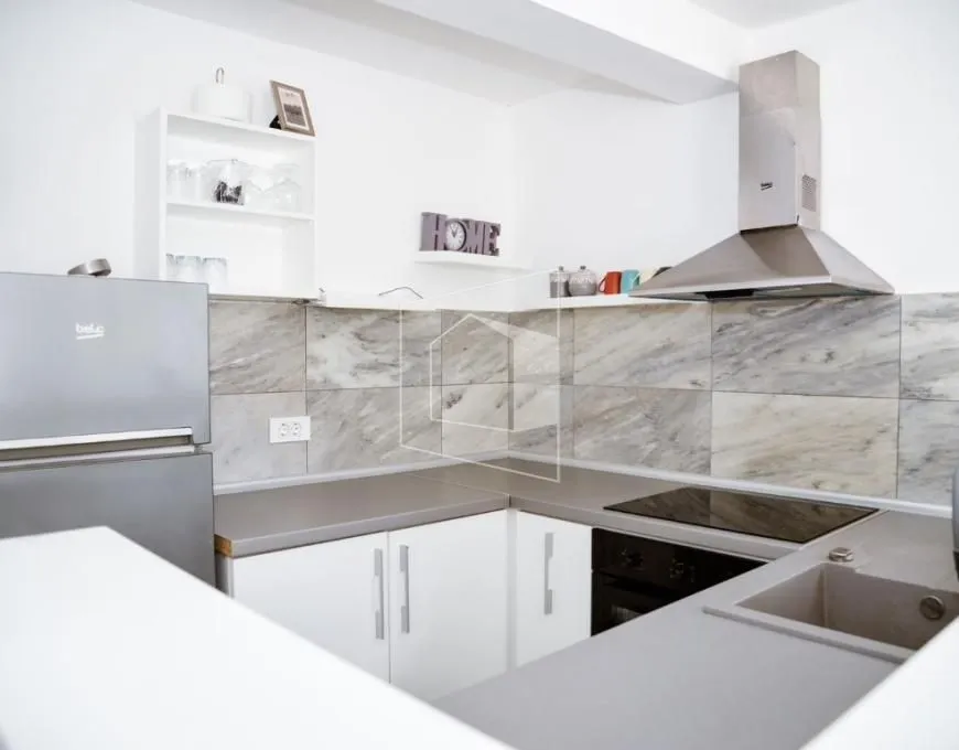 Izdavanje,  kuća, 80m2, Bigova, Kotor