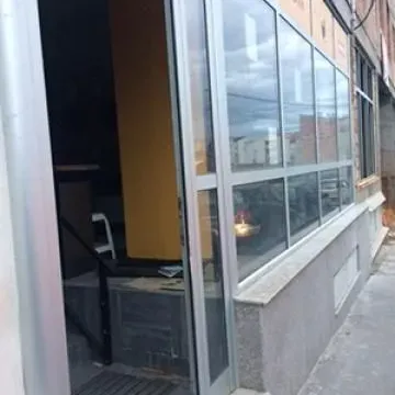 Izdavanje, poslovni prostor, 112m², Đeram Pijaca, Beograd - image 9