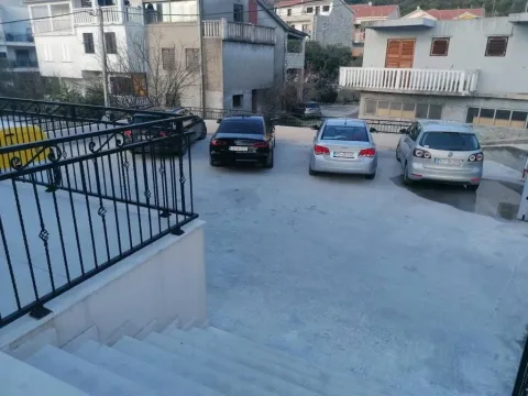 Prodaja, trosoban stan, 69m², Tivat, Crna Gora - image 7