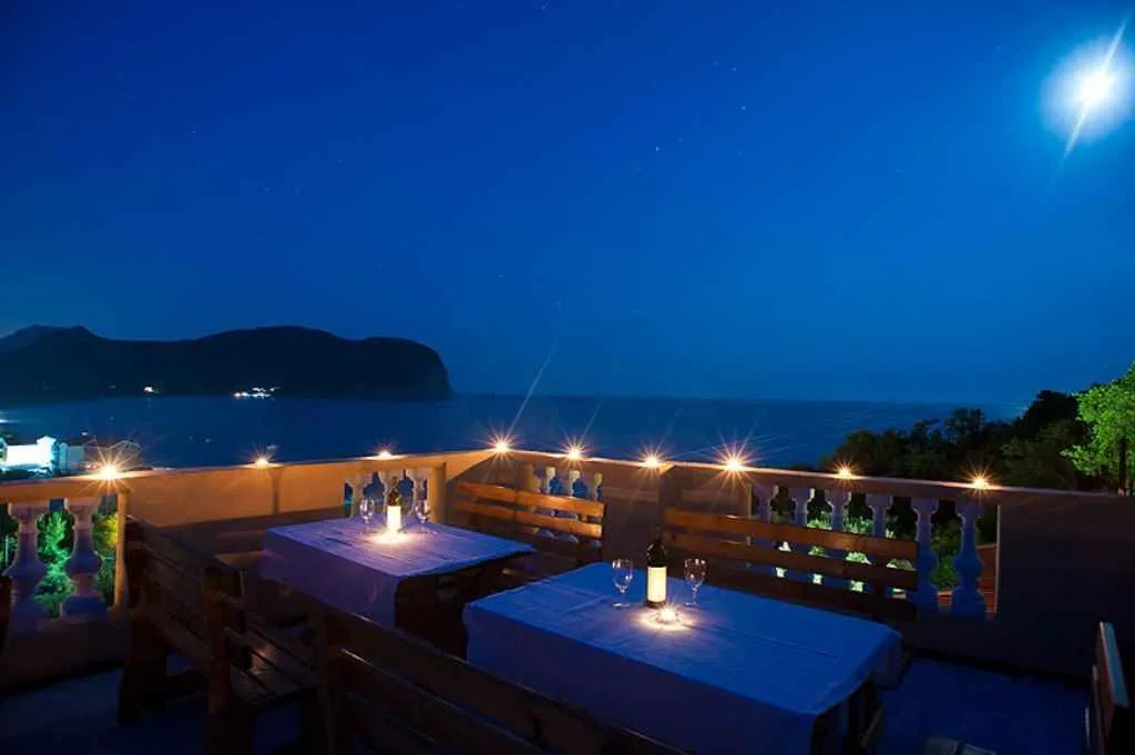 Prodaja, ugostiteljski objekat, 957m², Budva, Crna Gora