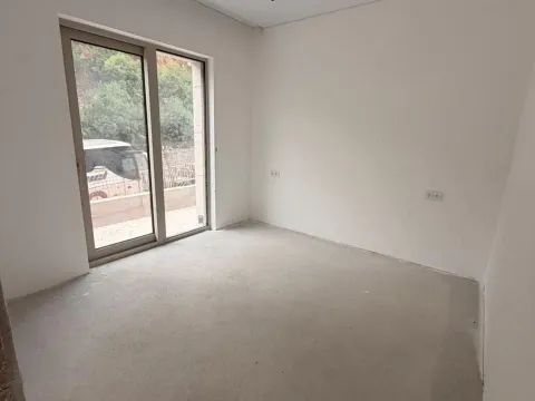 Prodaja, dvosoban stan, 80m², Pržno, Budva - image 4