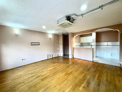 Rent, two bedroom apartment, 69m², Ljubović, Podgorica - image 1