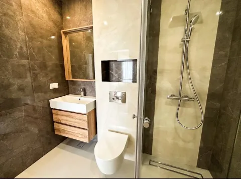 Rent, two bedroom apartment, 68m², Bečići, Budva - image 9