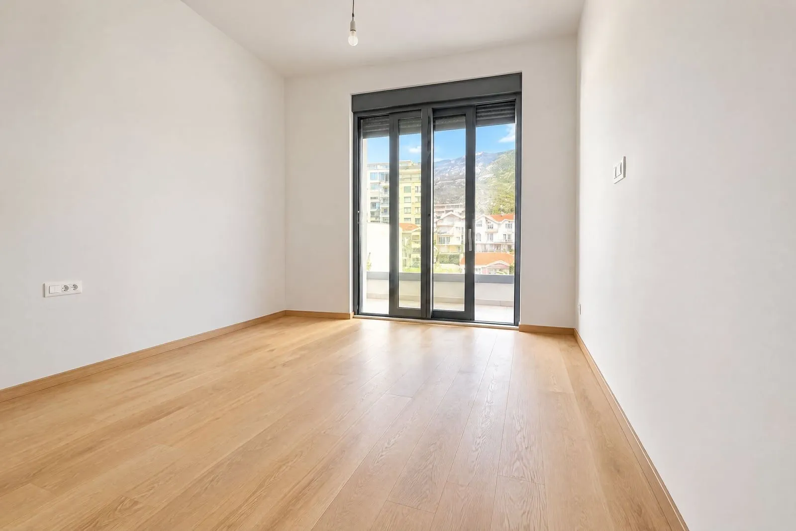 Prodaja, trosoban stan, 69m², Bečići, Budva