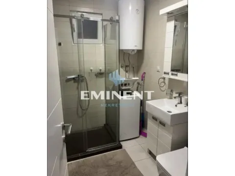 Izdavanje, dvosoban stan, 50m², Uciteljsko Naselje, Zvezdara Sve Podlokacije - image 11