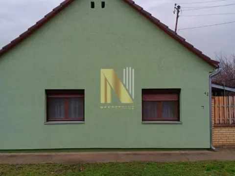 Sale, house, 63m², Bečej, Novi Sad