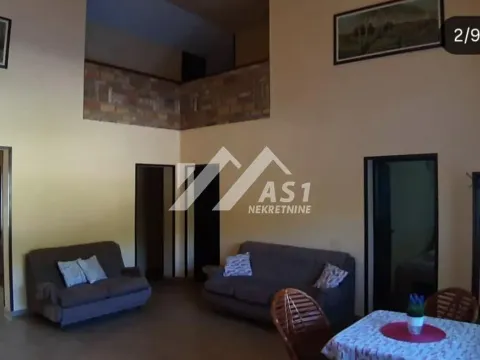 Kuća in Paragovo