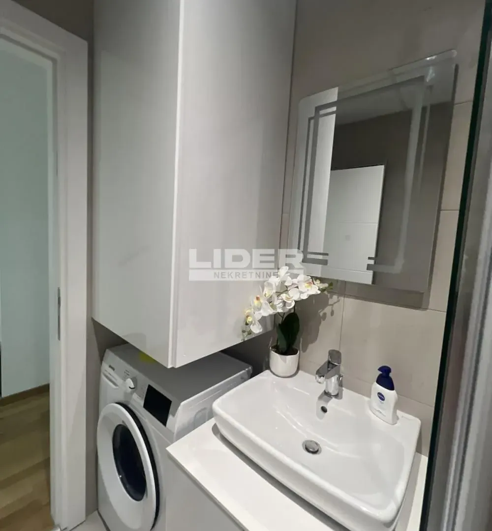 Sale, one bedroom apartment, 41m², Banovo Brdo, Beograd