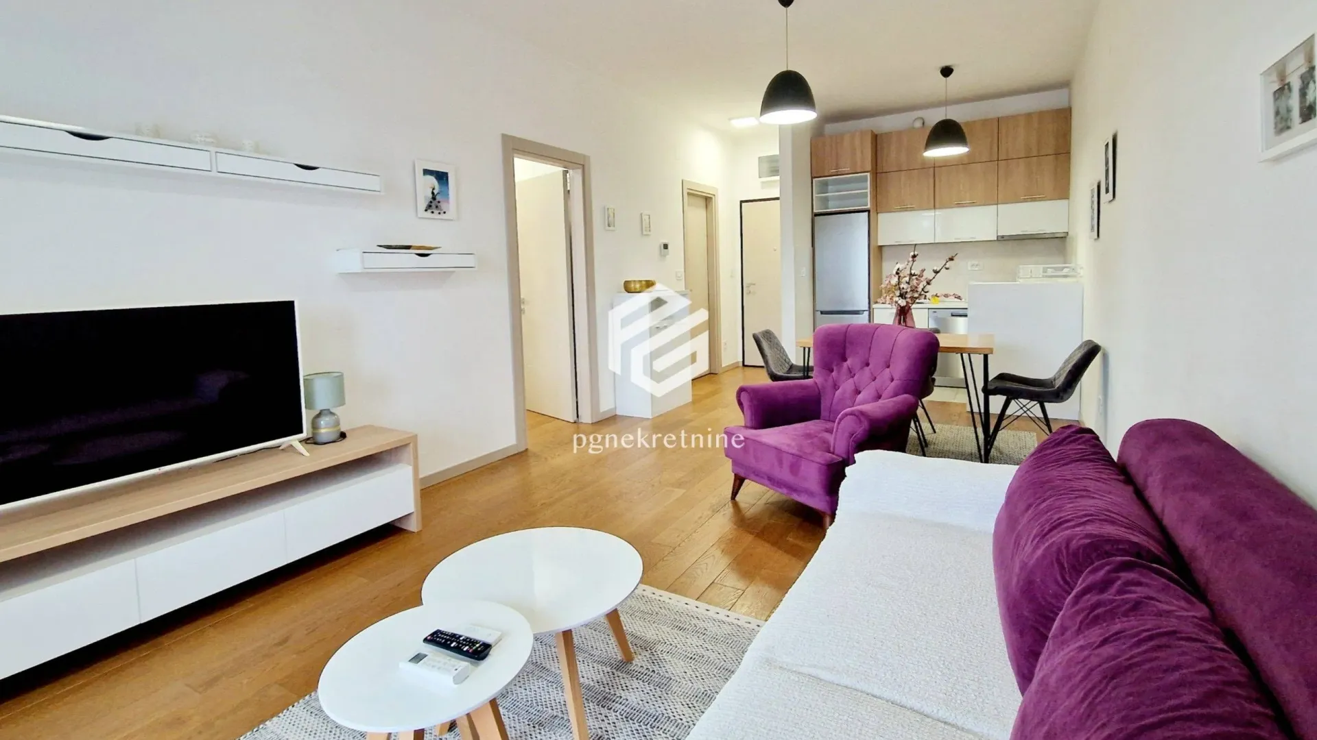 Rent, one bedroom apartment, 52m², Centar, Podgorica