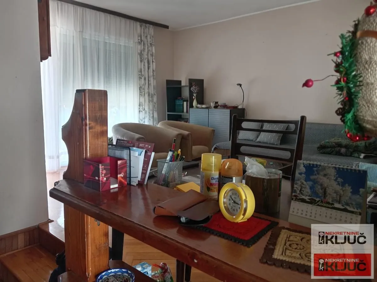 Prodaja, kuća, 101m², Sremska Kamenica, Petrovaradin