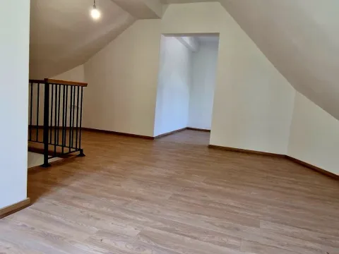 Prodaja, stan, 74m², Kolašin, Crna Gora - image 5